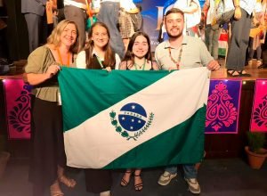 estudantes-da-rede-estadual-em-cascavel-apresentam-projeto-em-feira-na-india