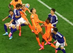 com-etapa-final-animada,-japao-e-holanda-empatam-pelo-grupo-f-da-copa