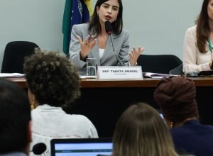 proposta-que-criminaliza-misoginia-avanca-na-camara dos-deputados
