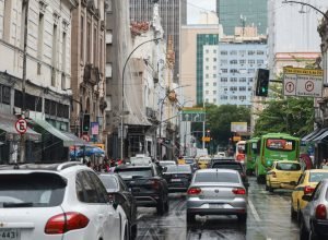 adesivo-eleitoral-pode-levar-a-perda-da-cobertura-de-seguro