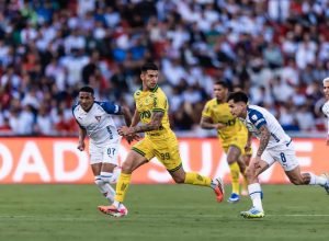 libertadores:-mirassol-cai-nos-penaltis-e-ldu-sera-rival-do-palmeiras