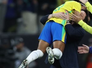 arthur-elias-aprova-logistica-em-caminho-do-brasil-na-copa-feminina