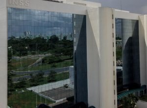 stf-pede-que-pgr-apure-abuso-em-greve-de-peritos-do-inss