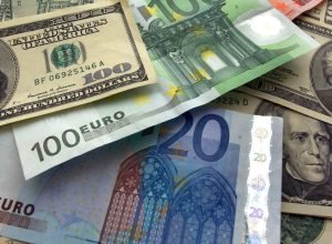 dolar-cai-para-r$-5,87-em-dia-positivo-para-paises-emergentes