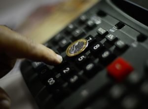 inflacao-desacelera-para-todas-as-faixas-de-renda-em-marco