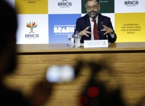 tarifaco-e-fundo-ambiental-sao-prioridades-de-chanceleres-do-brics