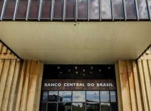 contas-externas-tem-saldo-negativo-de-us$-2,2-bilhoes-em-marco