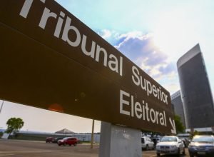 nunes-marques-suspende-decisao-do-tre-que-afastou-prefeito-de-barueri