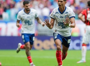 corinthians-e-bahia-vencem-em-rodada-de-classicos-pelo-brasileirao