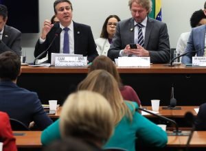 camilo:-novas-regras-para-ead-protegem-populacao-e-garantem-qualidade
