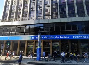 roubo-de-veiculos-caiu-24%-em-abril-no-rio-de-janeiro,-diz-isp