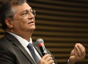 dino-diz-que-nao-cabe-ao-judiciario-redesenhar-sistema-tributario