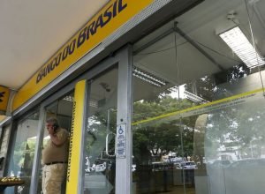 terminais-do-bb-passam-a-fornecer-comprovantes-por-whatsapp