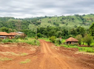 Acesso a comunidade indígena em Diamante D’Oeste, no oeste do Paraná. Foto: Sara Cheida/Itaipu Binacional.