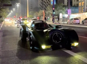 Batmóvel do Dream Car na Avenida Paulista (Divulgação)