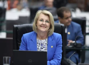 Deputada Secretária Márcia Huçulak (PSD): aprimorar a identificação de violências. (Foto Valdir Amaral/Alep).