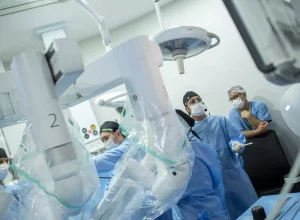 Cirurgia-Curitiba-x-Kwait-Divulgacao-Scolla-Reproducao-AEN