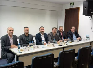 parana*2025__DEBATE ECONOMISTAS