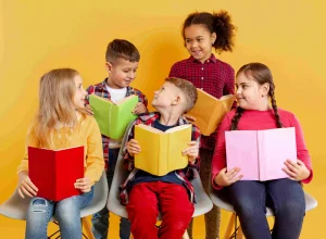 Escolas públicas de Curitiba recebem ações de incentivo à leitura e à escrita-crédito de Freepik