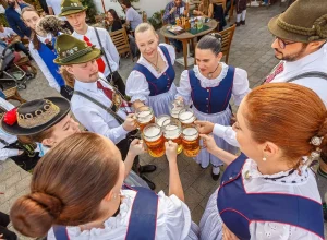 Essen-Biergarten-em-clima-de-Oktobertest-foto-Paulo-Franca