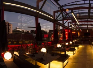 MIDNIGHT - MEIA NOITE - credito JENART