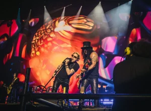 San-Salvador-04-photo-credit-Guns-N-Roses