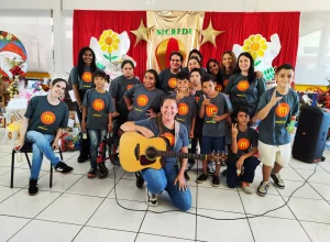 Musicou é um programa de educação musical presente em quatro regiões do Brasil, que oferece aulas de música gratuitas para crianças, jovens, adolescentes, adultos e pessoas idosas.