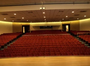 Teatro Bom Jesus completa 50 anos