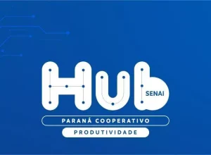O Sistema Ocepar, por meio do Seescoop/PR e em parceria com o Senai Paraná, por meio do Instituto Senai de Tecnologia em Produtividade, lançou no dia 16 de junho, em evento online, o Hub Senai Paraná Cooperativo de Produtividade, iniciativa que visa acelerar os ganhos de produtividade e competitividade nas cooperativas emergentes do Panará. A ação conjunta marca um novo momento para o setor, promovendo uma abordagem estruturada e prática para a melhoria contínua dos processos. O principal objetivo do Hub Senai Paraná Cooperativo de Produtividade, é impulsionar a produtividade e a competitividade das Cooperativas paranaenses, por meio do desenvolvimento e implementação de soluções que promovam a otimização e a conformidade dos processos produtivos, visando redução de desperdícios e ganhos de produtividade. Desenvolvido para atender diretamente às cooperativas emergentes paranaenses, o Hub combina mentoria técnica especializada e workshops práticos, com foco em ferramentas como o Lean Manufacturing e metodologias de organização da produção industrial (5S), promovendo eficiência operacional, redução de desperdícios e fortalecimento de lideranças internas. Os atendimentos serão 100% presenciais e realizados por profissionais experientes do Senai Paraná. Neste primeiro ciclo do Hub, sete cooperativas integram as ações: Coagro, Coopagrícola, Cooperante, Cooperval, Witmarsum, Nova Produtiva e Bom Jesus. Durante a reunião de lançamento, o superintendente do Sistema Ocepar, Nelson Costa, agradeceu a participação das cooperativas e ressaltou o propósito da iniciativa.”Essa ação representa um passo significativo para o fortalecimento do nosso cooperativismo. O Hub Senai Paraná Cooperativo de Produtividade é uma iniciativa concreta, pensada para gerar resultados práticos no dia a dia das cooperativas, promovendo mais eficiência, organização e o desenvolvimento de uma cultura de melhoria contínua. A expectativa do Sistema Ocepar com essa parceria com o Senai é justamente essa: entregar valor real por meio do conhecimento aplicado. Seguiremos acompanhando de perto as ações por meio do Comitê do Agro, sempre com foco na inovação, na competitividade e no crescimento conjunto”. Para Lúcio Kamiji, Diretor da Federação das Indústrias do Estado do Paraná (FIEP) e coordenador do Conselho Temático de Tecnologia e Inovação, “essa importante parceria reforça o papel do Senai e do Sescoop em impulsionar a produtividade e a competitividade das cooperativas emergentes do Paraná, por meio de soluções que promovam otimização e eficiência dos processos produtivos, redução de desperdícios e ganhos de produtividade”. A importância do Cooperativismo e do Conhecimento orientado por dados O cooperativismo representa uma importante força para a economia do Paraná. De acordo com relatórios de atividades da Ocepar, as cooperativas respondem por 60% da produção agropecuária do estado, exportando para mais de 110 países e atingindo um faturamento de R$ 162 bilhões em 2022 e projeção de faturamento de mais de R$ 500 bilhões até 2030 (Relatório de Atividades Ocepar, 2024). As cooperativas são fundamentais para o setor agroindustrial, investindo na formação profissional, assistência técnica aos cooperados, diversificação da produção e novas atividades agroindustriais (PARANÁ, OCEPAR, 2022). Isso demonstra a importância de iniciativas com o Hub Senai Paraná Cooperativo de Produtividade para alavancar ainda mais os resultados do cooperativismo no Estado. Alinhado ao Plano Paraná Cooperativo 300 (PRC300), o Hub contempla 8 projetos estratégicos e abordará temas prioritários para o setor, como rastreabilidade, conformidade regulatória, agricultura enxuta, gestão de indicadores (KPIs) e redução de perdas na cadeia produtiva. Além disso, cada ciclo de atendimento será concluído com a apresentação de cases de sucesso, aprendizados e resultados alcançados. O grande diferencial da iniciativa está na forma como o conhecimento técnico e a prática se unem para transformar realidades dentro das cooperativas. Mais do que ganhos de produtividade, o objetivo é promover ambientes mais organizados, colaborativos e orientados por dados. Hub Senai Paraná Cooperativo de Produtividade