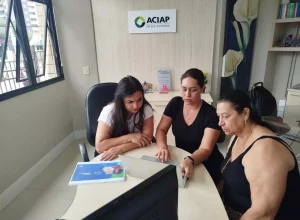 No Ponto de Atendimento ao Empreendedor de São José dos Pinhais, pequenos negócios tem atendimento personalizado e gratuito. Fotos: Divulgação.