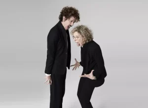 Marilia Gabriela e Theo Cochrane, mãe e filho atuam juntos em 'A Última Entrevista de Marília Gabriela' - Cred Bob Wolfenson